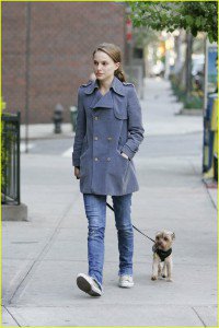 natalie-portman-dog-03