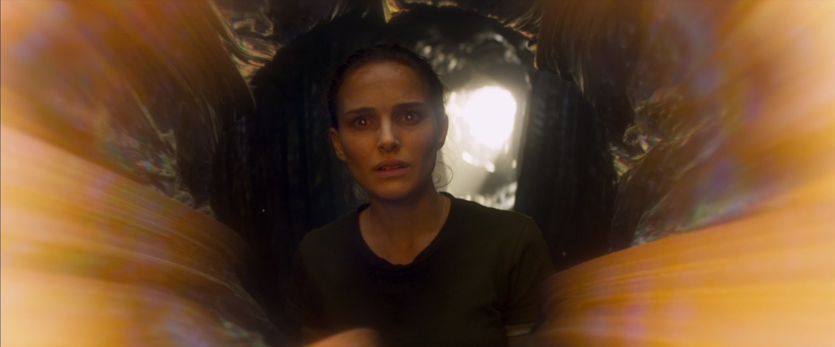 Annihilation Trailer #2: Screen Captures - NataliePortman.com.