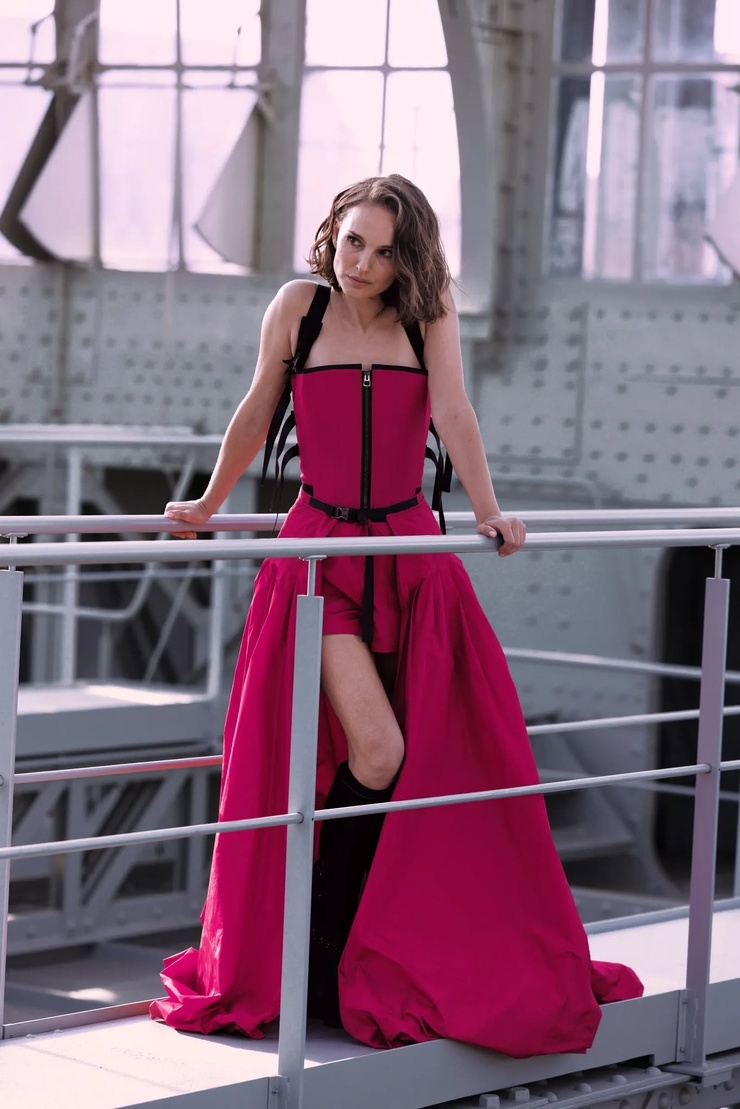 You are currently viewing Miss Dior 2025 Campaign Photos