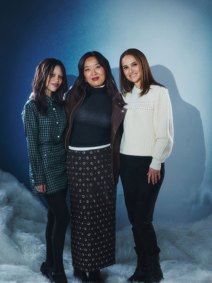 Read more about the article The Gallerist: Press Junkets & Studio Sets